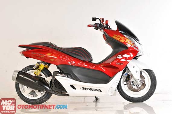 20120919_PCX150_1