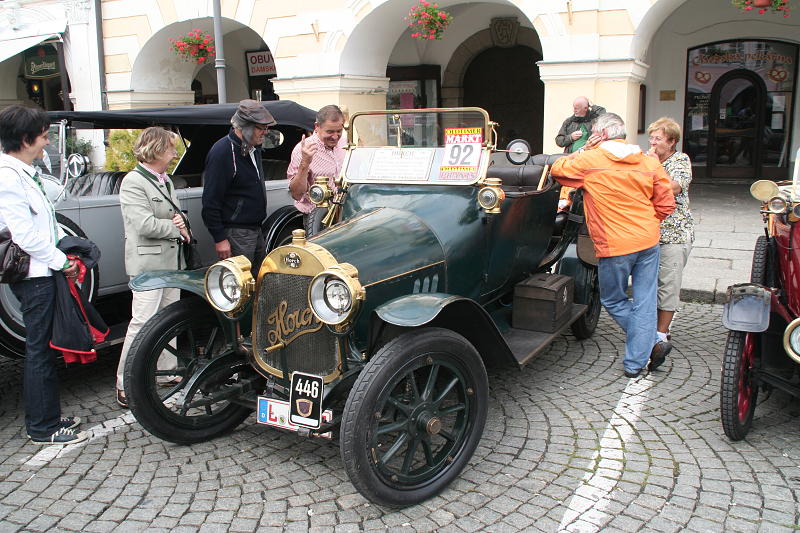 15,8,09D 739.jpg